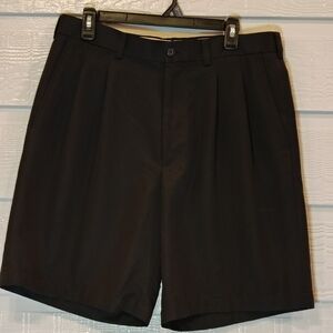 PGA Tour Shorts Mens Size 34 Black Chino Golf Belt Loops Pockets Pleated Front